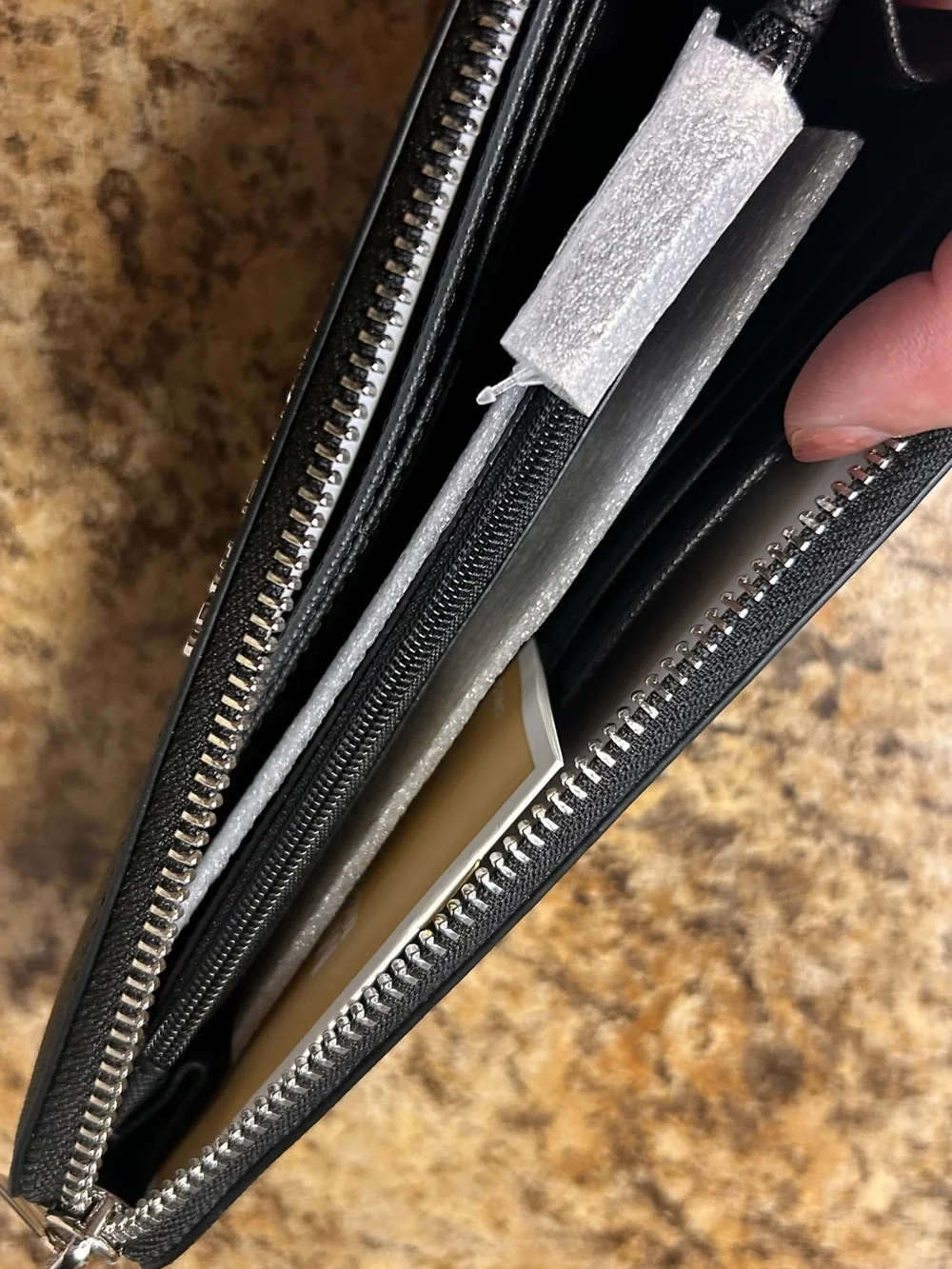 NWT!! Michael Kors Black Saffiano Zip Around Wallet